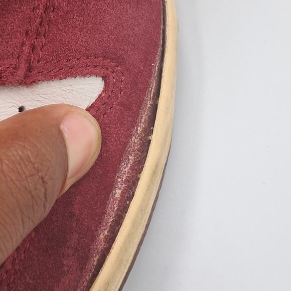 Size 7 - Nike SB Dunk Low Anchorman - 304292-672 - RETAIL $500 main image 6